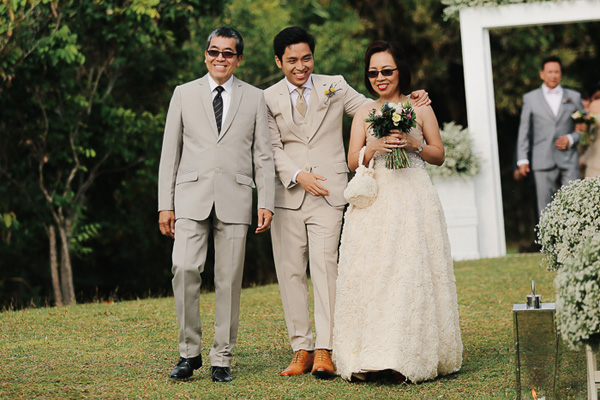 Batangas Cliff Wedding Flowers and Event Styling by Dave Sandoval